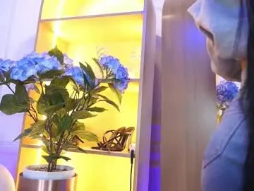 elasummeer — Busty shape  Subtle lingerie vibes  Naughty tension  Private call open   #bigboobs #bigtits #bigass #squirt