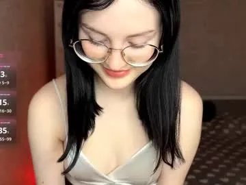 eleniswackhammer on Chaturbate