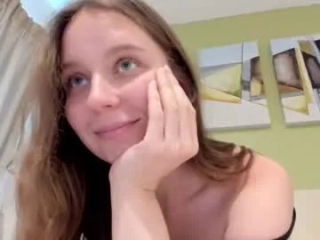 elisadikotti on Chaturbate