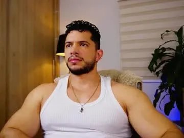 erick_thompson — Naked [100 tokens left] #latino #bigdick #muscle #lovense #bigass