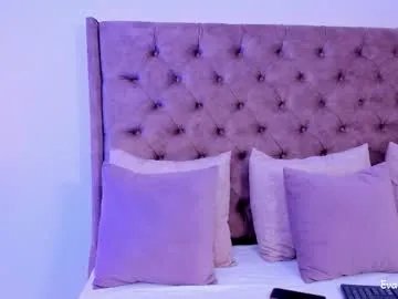 evaa_rose_ on Chaturbate