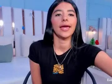 evaa_rose_ on Chaturbate