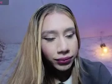 evy_lux_v — GOAL: Flash tits [25 tokens remaining] Welcome to my room! #trans #femboy #skinny #deepthroat #braces