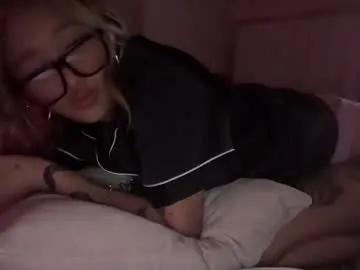 faithstarr — hand bra 5mins #shy #boobs #ass #brunette #teen [700 tokens remaining]