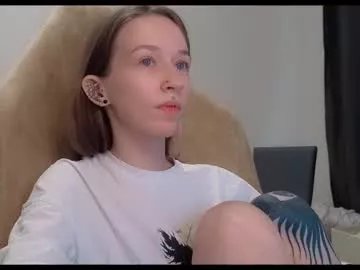 fran_bow on Chaturbate