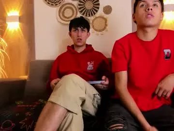 hoot_booys_ on Chaturbate