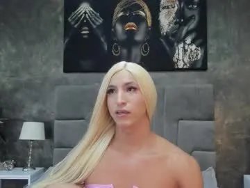 isa_lancaster on Chaturbate