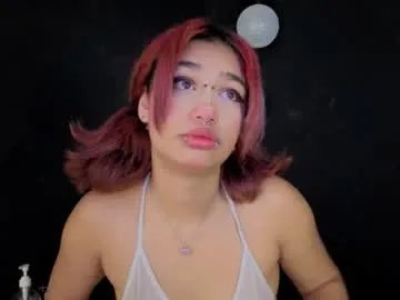 isisjones18 on Chaturbate 