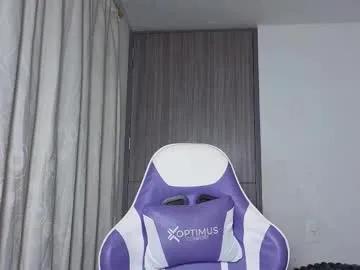 j_u_p_i_t_e_r on Chaturbate 