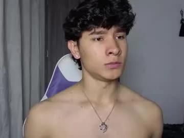 j_u_p_i_t_e_r on Chaturbate 