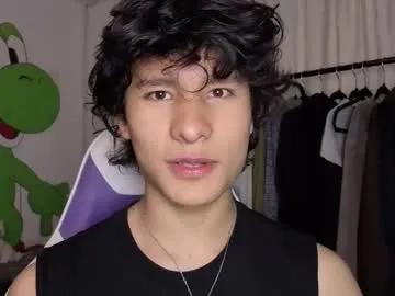 j_u_p_i_t_e_r on Chaturbate 