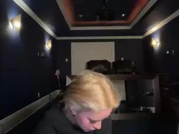 kenziesmithh — top off #new #innocent #blonde [1111 tokens remaining]