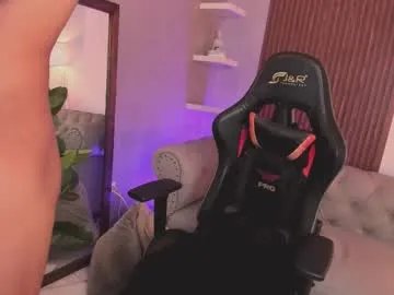 liam_colliins — Hello there!  - Goal: Cum show [2333 tokens left] #young #muscle #bigass #feet #lovense