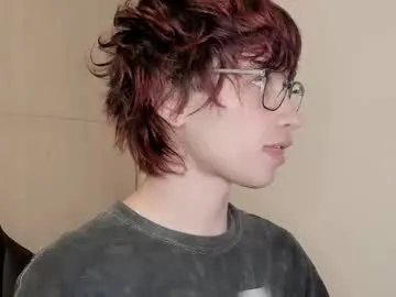 liamelf — GOAL: take off shirt [64 tokens remaining] Welcome to our room <3 #twink #cute #pvt #bigcock #young