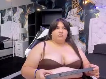 lily_and_lucas — GOAL: ass oil [85 tokens remaining] Delicious curvy Latina wanting to be fucked  #bigboobs  #Bbw  #Bigcock  #curvy #18