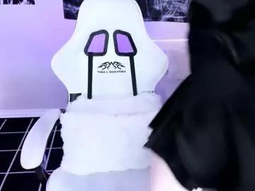 lily_weep — you are not alone/ #feet #goth #shy #cosplay #petite