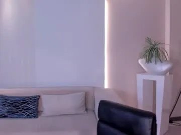 lisaflowersx on Chaturbate