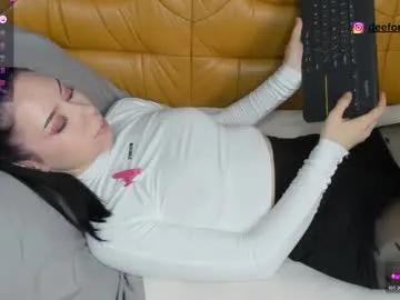 littlepinky77 on Chaturbate 