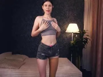 loradarter on Chaturbate