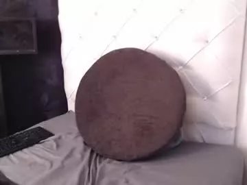 lucas4me on Chaturbate