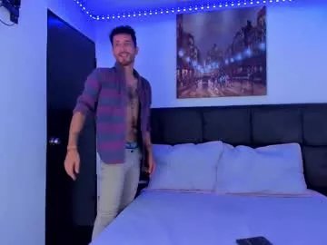 lucas4me on Chaturbate