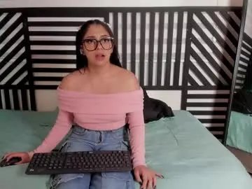 luna_cute14 on Chaturbate