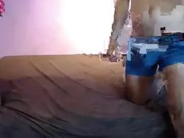 luxy_thomas on Chaturbate