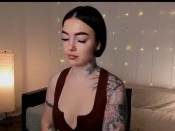 magic_alie on Chaturbate