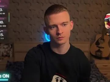 marvelboy_ on Chaturbate