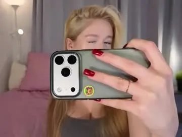 maybaybe on Chaturbate