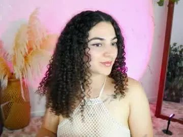 merida_bell18 on Chaturbate