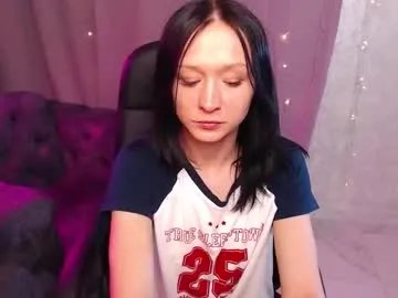 mia_cuteu on Chaturbate