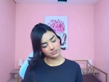 milu_carbajal_x — GOAL: a sexy dance while I undress [164 tokens remaining] Welcome to my room! #cute #petite #18 #latina #new