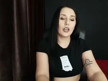 missdyaa on Chaturbate
