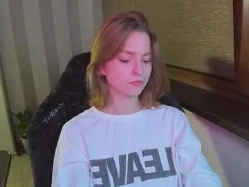 mollydangerous — GOAL: care ass on the chair [500 left]   #edge #feet #femdom #footfetish l #mistress