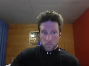 moms_little_monster — #sport  #blueeyes #cuckold  #bull #uncut ->size 18x5.5.cm