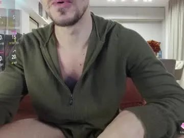 mrgreeneyes01 on Chaturbate 