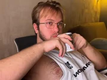 nikceline — Goal: flasdh cock #straight #bigcock #hairy #uncut #feet - Next Goal: feet close