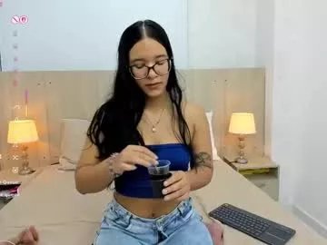 olivia_carballo on Chaturbate