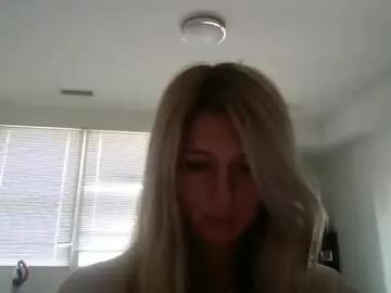 parisbaby2000 — Welcome to my room! - Goal: show booty! #petiteblonde #18 #feet #pvt