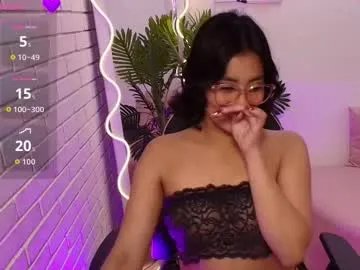 peachy_tay on Chaturbate