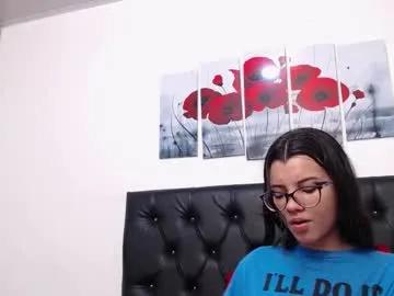 pinky_f00x — Goal: Show pussy #18 #dance #smoke #daddy #submissive - Next Goal: Suck dildo
