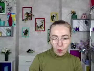 queen_a_n_i on Chaturbate 