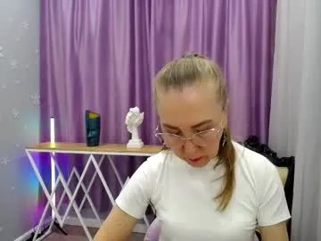 queen_a_n_i on Chaturbate 