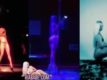 riababe on Chaturbate