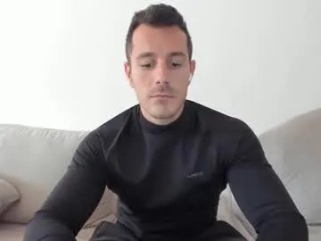 roberto4ever on Chaturbate