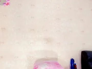 saraacollinss on Chaturbate 