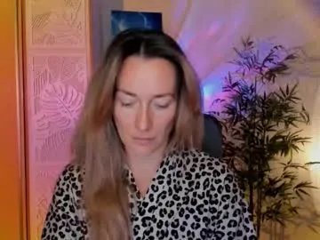 save_the_qween on Chaturbate