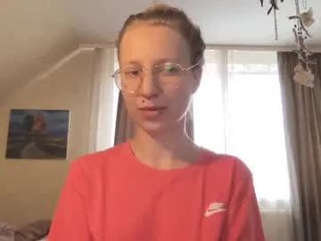 senseinner — Senseinner's room #nonude #natural #glasses #feet #shy