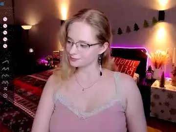 sheslinki on Chaturbate 